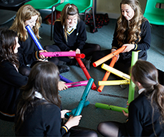 https://gateway.dorothy-stringer.co.uk/public/ParentNewsletter/Student%20Group%20Work.jpg